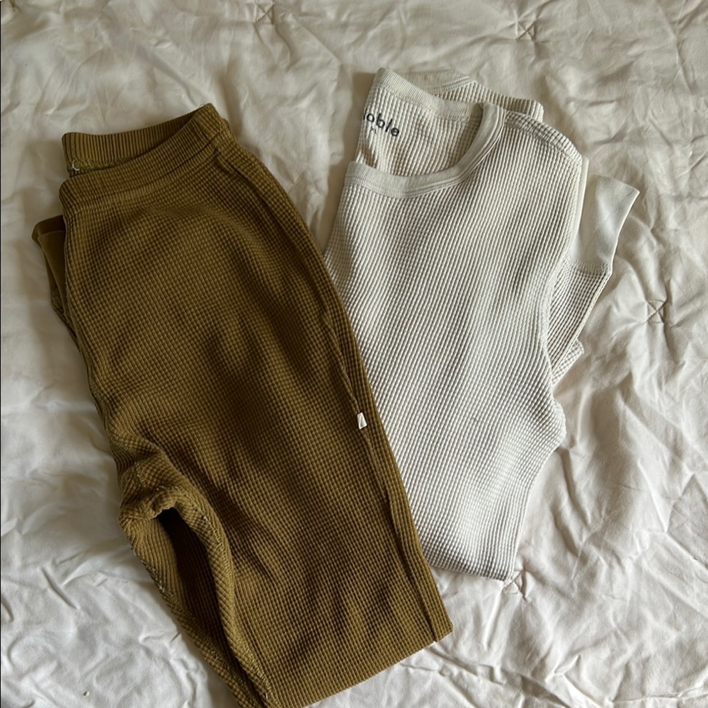 Noble U Waffle Knit Leggings - Olive and Cream
